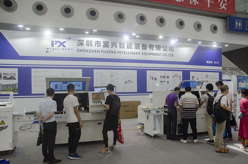 買(mǎi)自動(dòng)插件機(jī)，找富興智能就對(duì)了